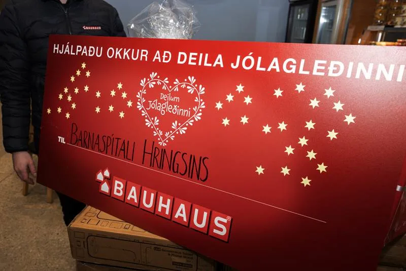 Barnaspítali Hringsins fékk veglega gjöf frá Bauhaus