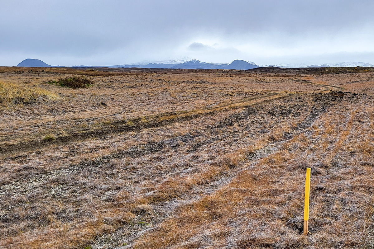 The transformation of the land is clearly visible: Photo: Garðar Þorfinnsson