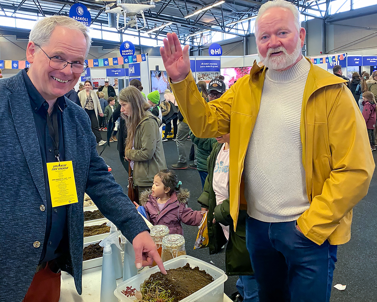 Magnús and Guðjón after discovering the earthworm. Photo: Bjarki Þór Kjartansson