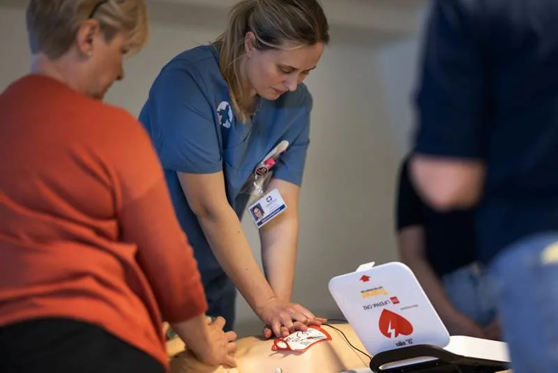 Starfsfólki kennd grunnendurlífgun