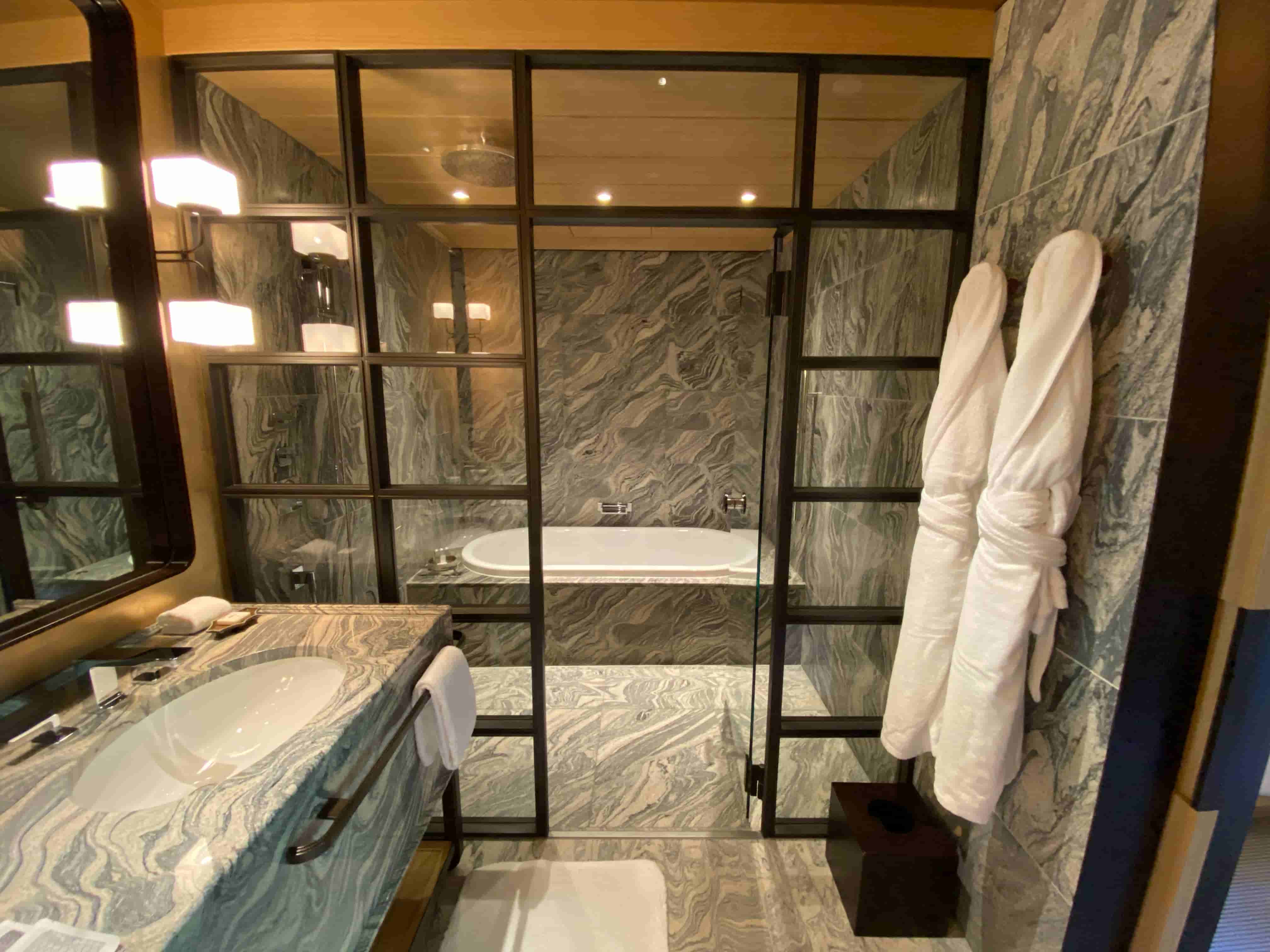 PHK-パークスイート-バスルーム