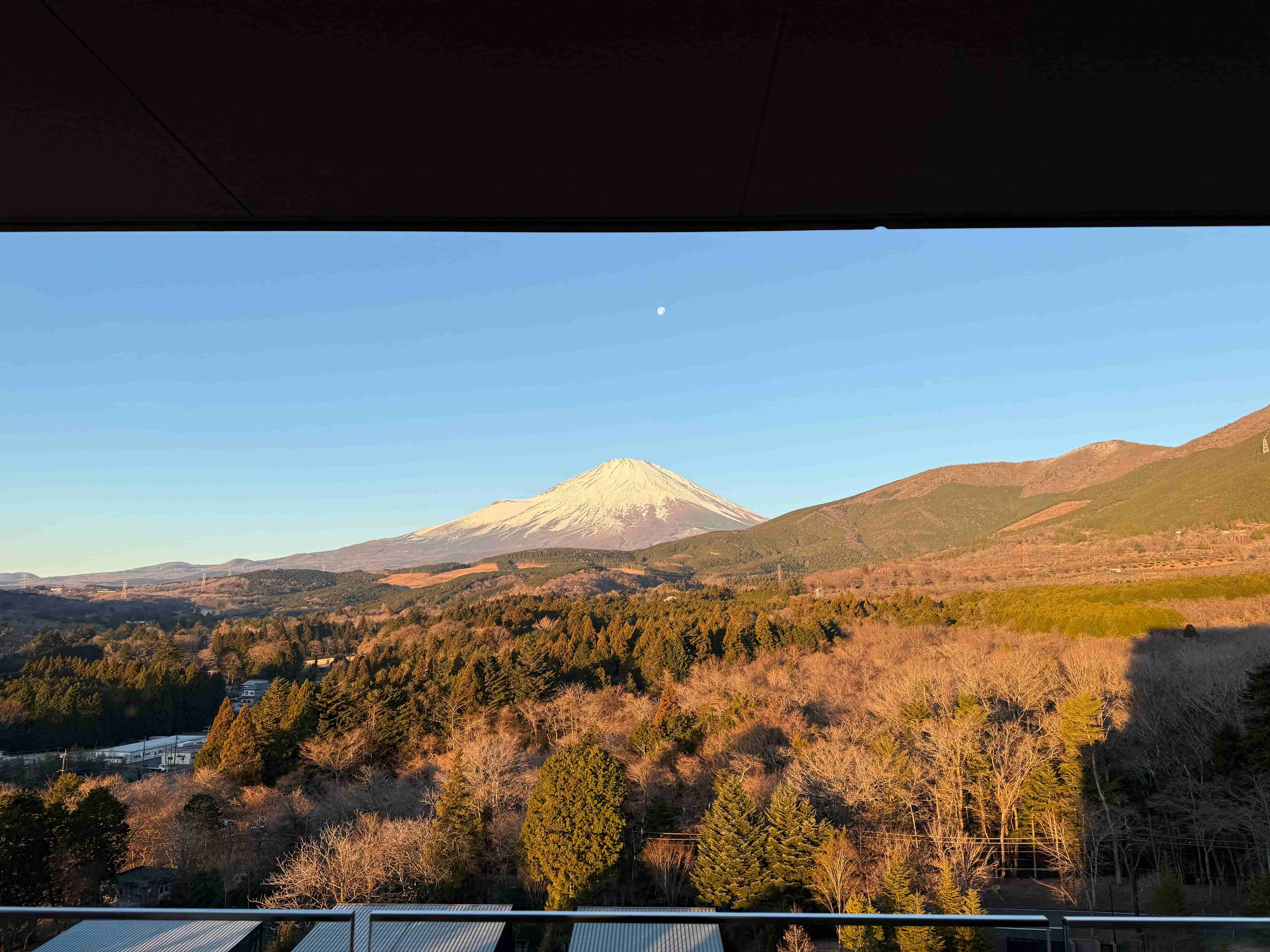FS-コーナースイート富士山ビュー-朝