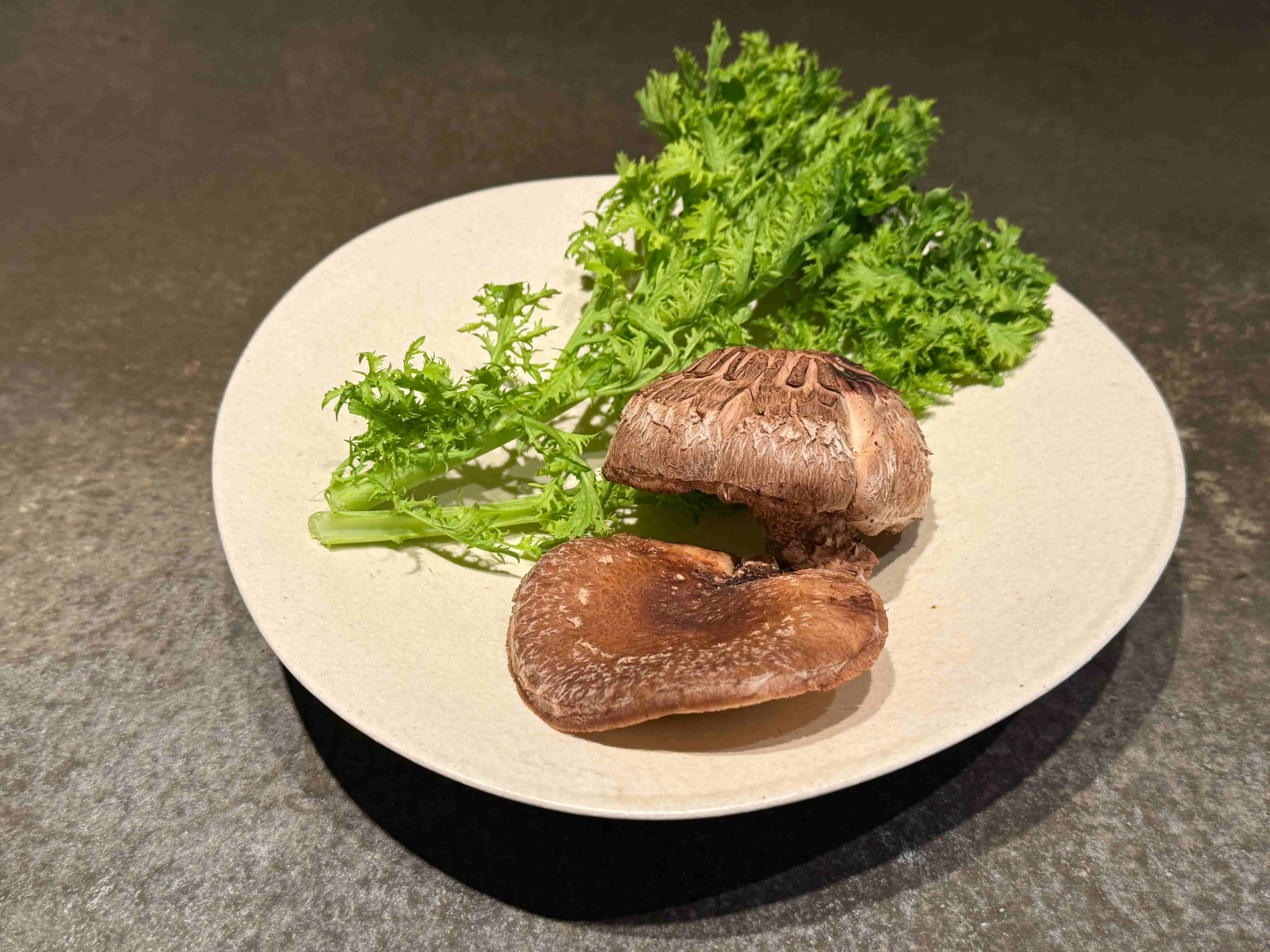 la buche-202504-わさび菜