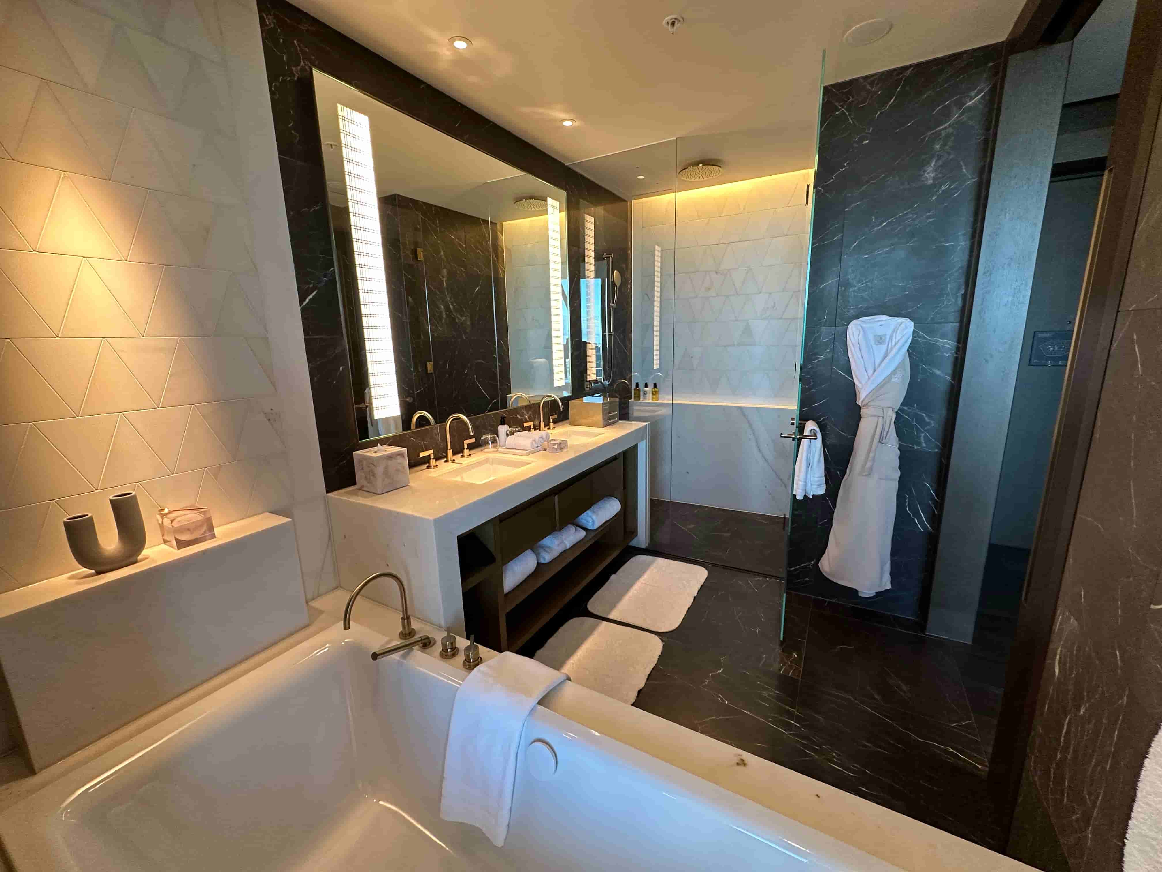 RCメルボルン-プレミア-バスルーム