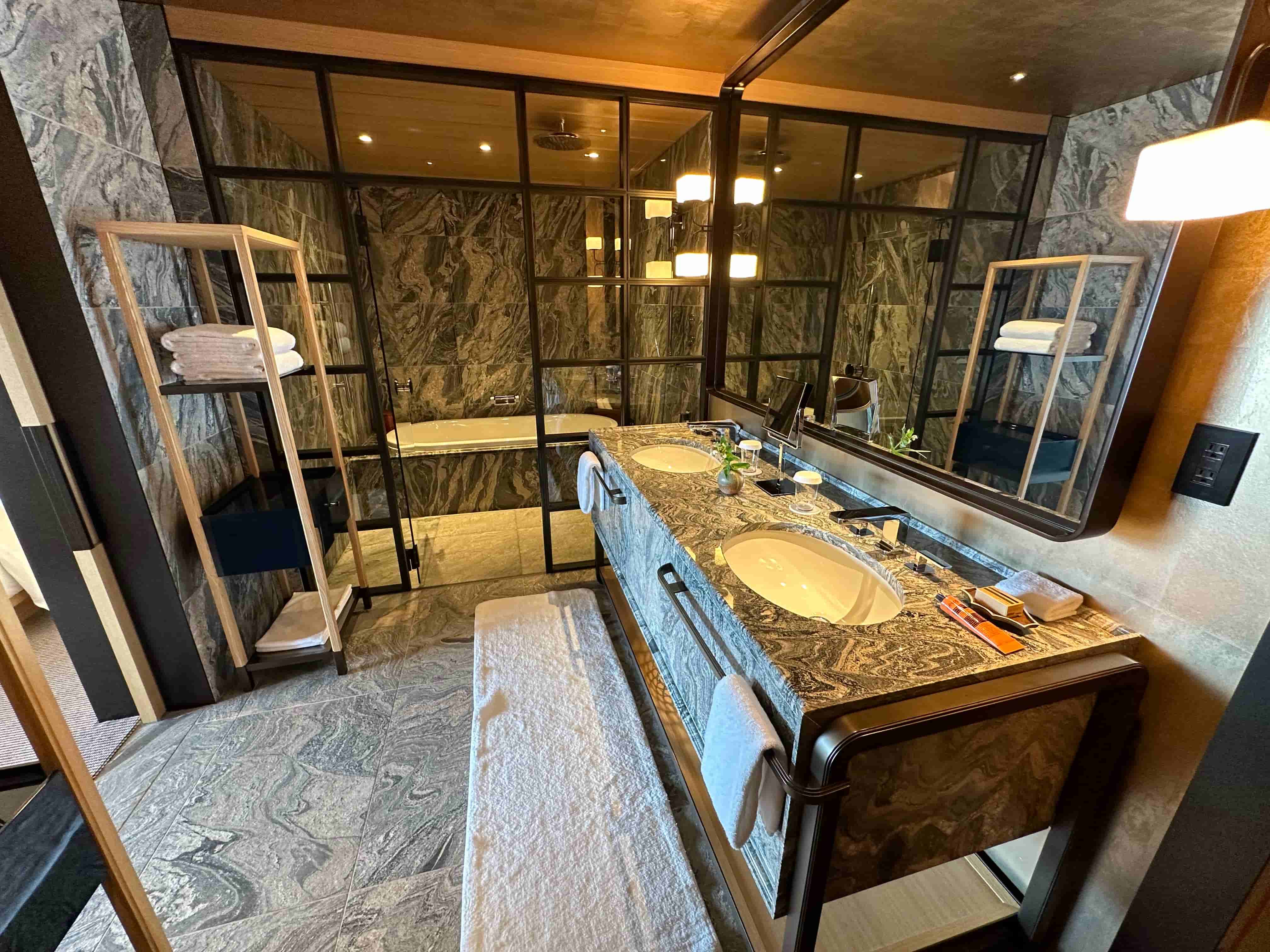 PHK-二寧坂ハウス-バスルーム