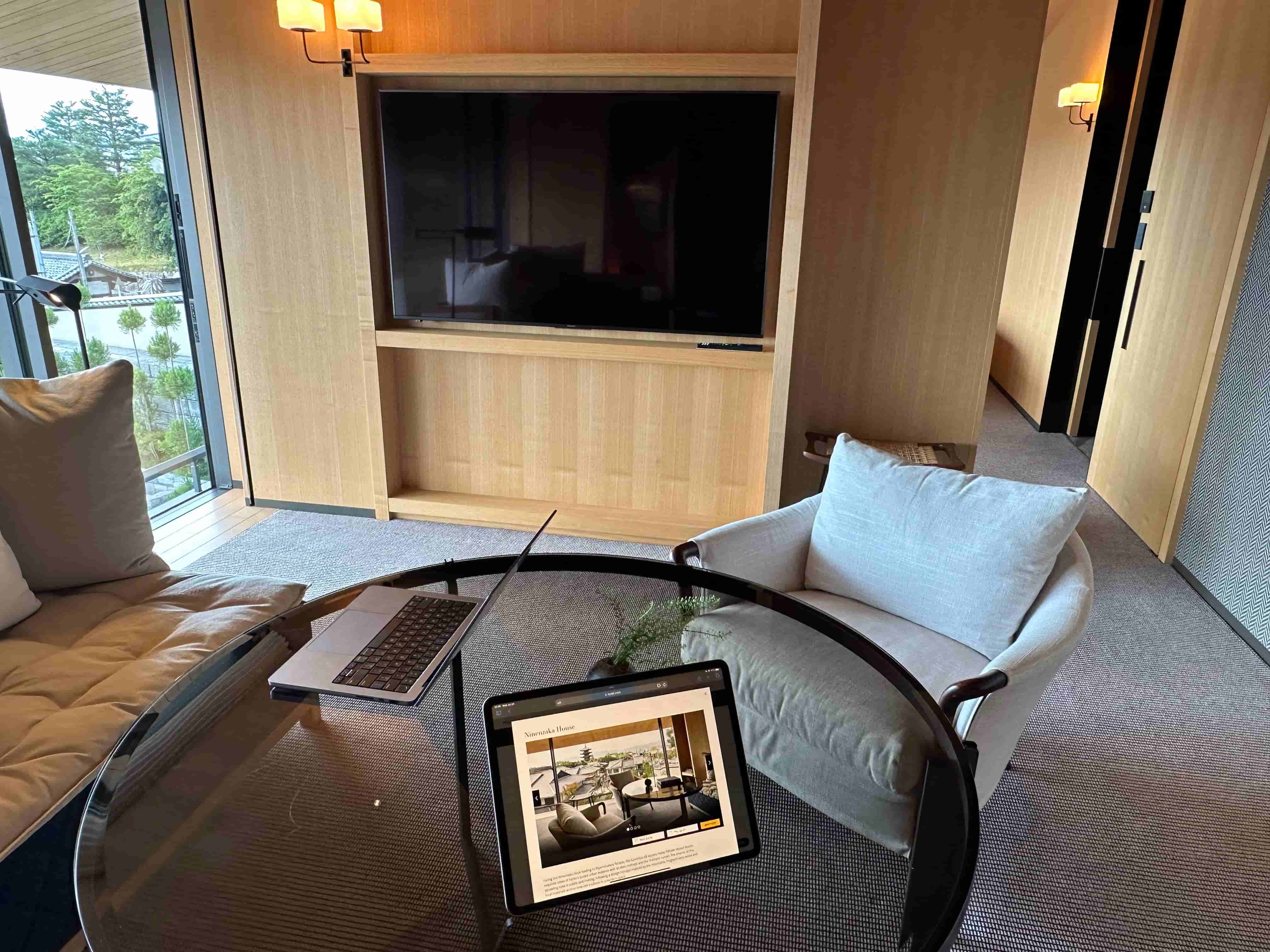 PHK-二寧坂ハウス-TV