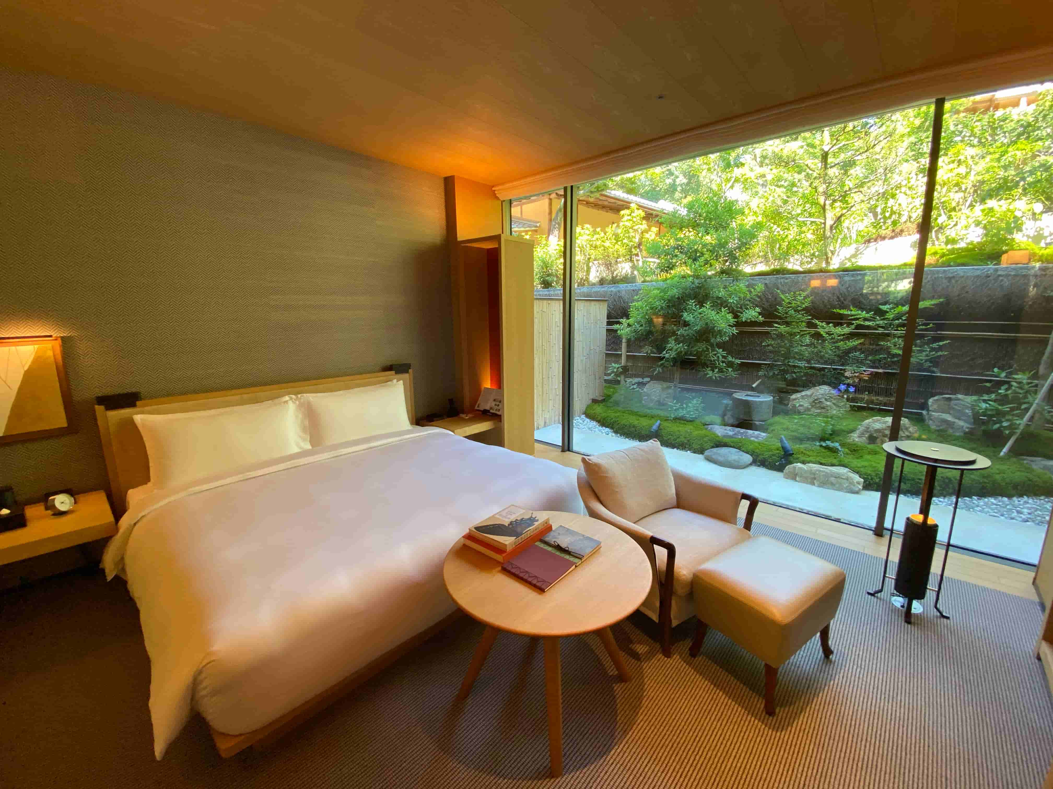 PHK-パークスイート-ベッドルーム