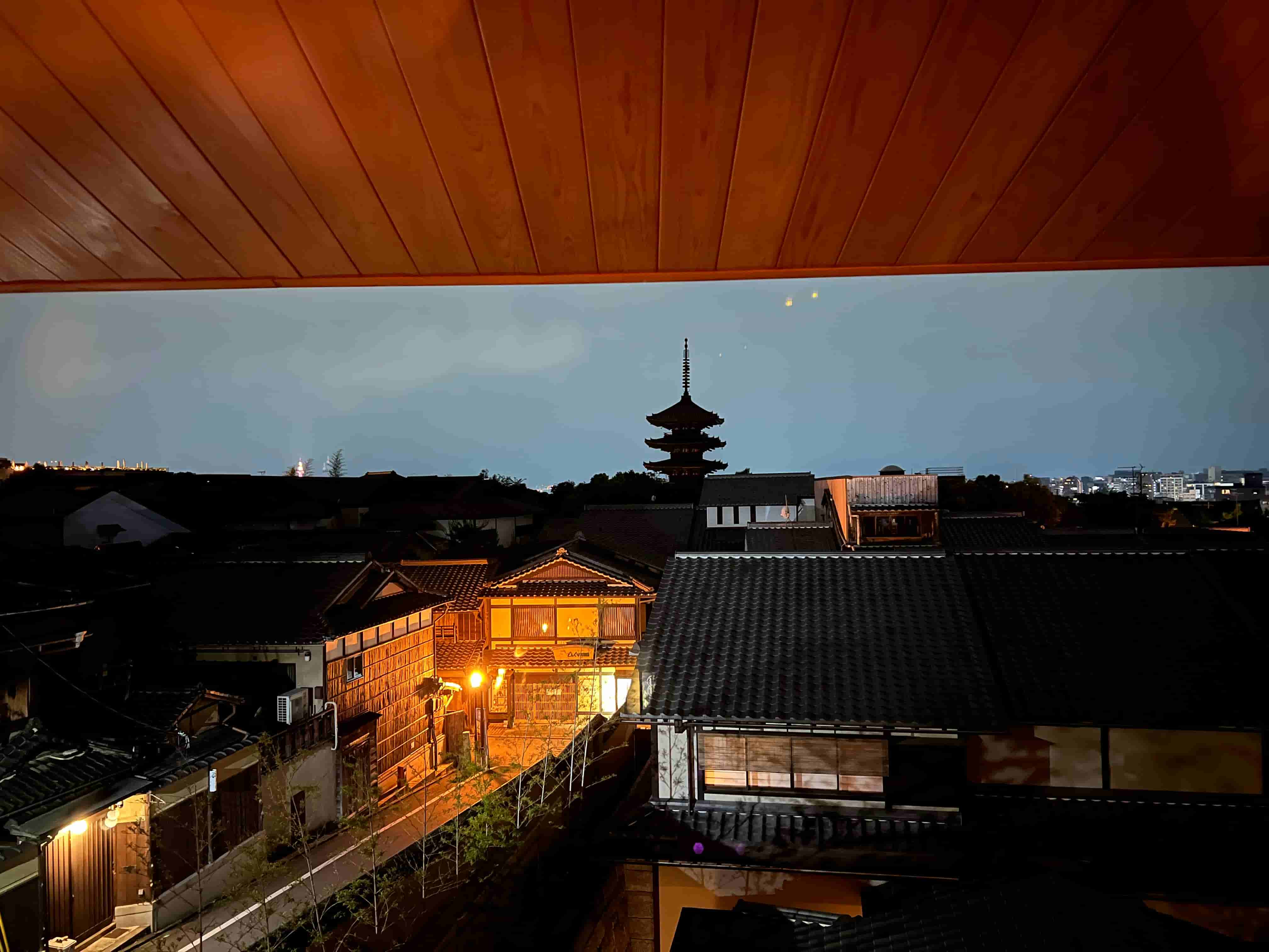 PHK-東山ハウス-真夜中