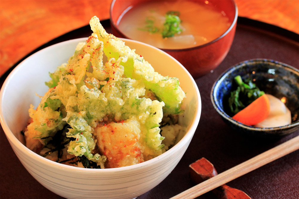 わかやま観光｜ 和歌山のタチウオ料理を味わえるお店5選 | 和歌山県公式観光サイト