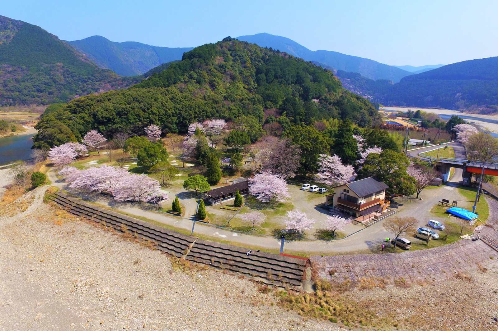 わかやま観光 町営向平キャンプ村 和歌山県公式観光サイト