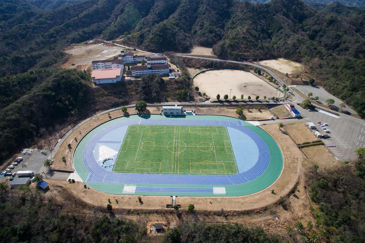 わかやま観光 スポーツ王国わかやま合宿ガイド 南山スポーツ公園 和歌山県公式観光サイト