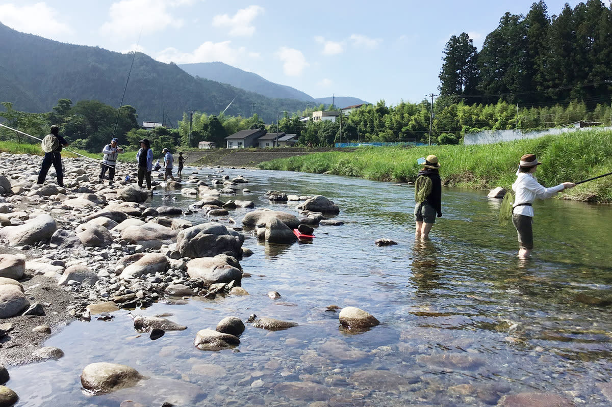 わかやま観光 ほんまもん体験 鮎釣り体験 和歌山県公式観光サイト