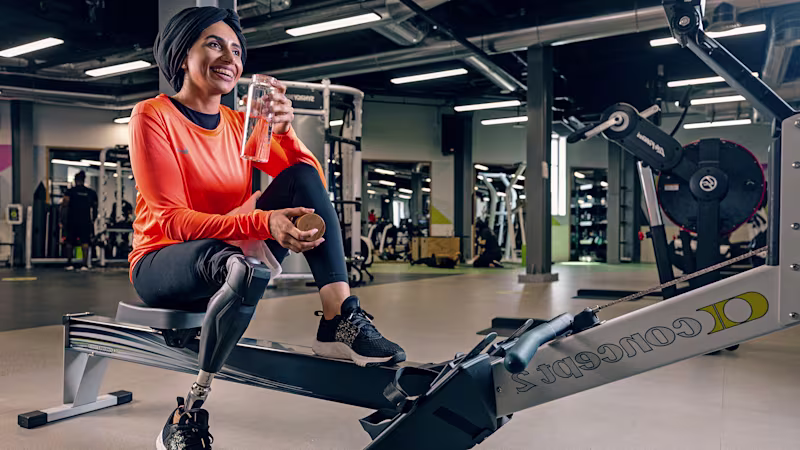 Women with Genium X3 in a gym
