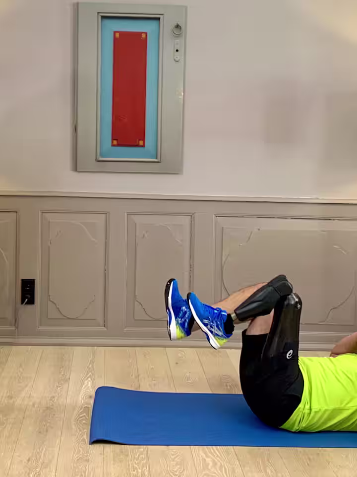 Fitness workout lower image_JA-JP