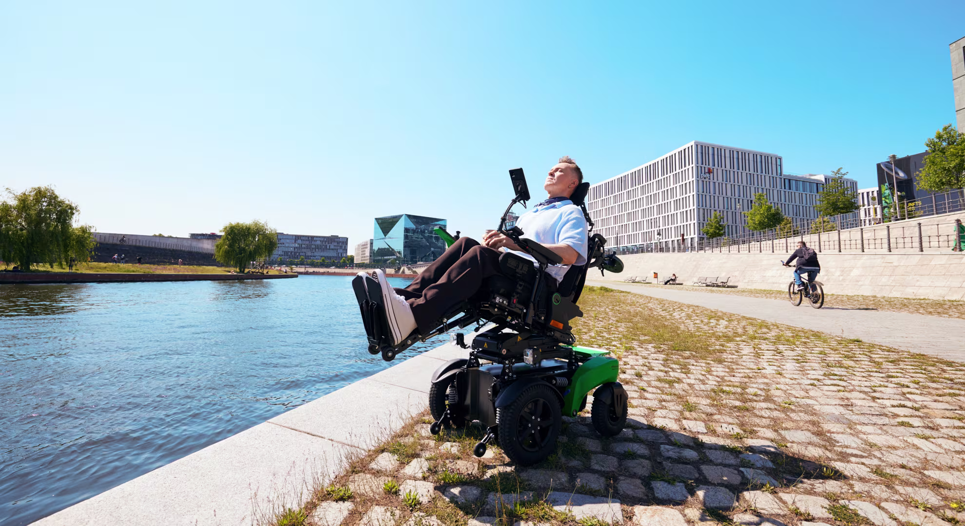 Juvo Family - Personalized positioning C7 (HQ)