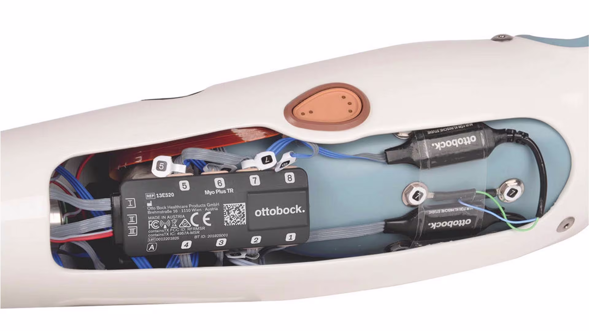 筋電義手の構造と仕組み マイオプラス 多電極 筋電位の認証パターン ハンド種類bebionic/マイオボック/作業用グライファー