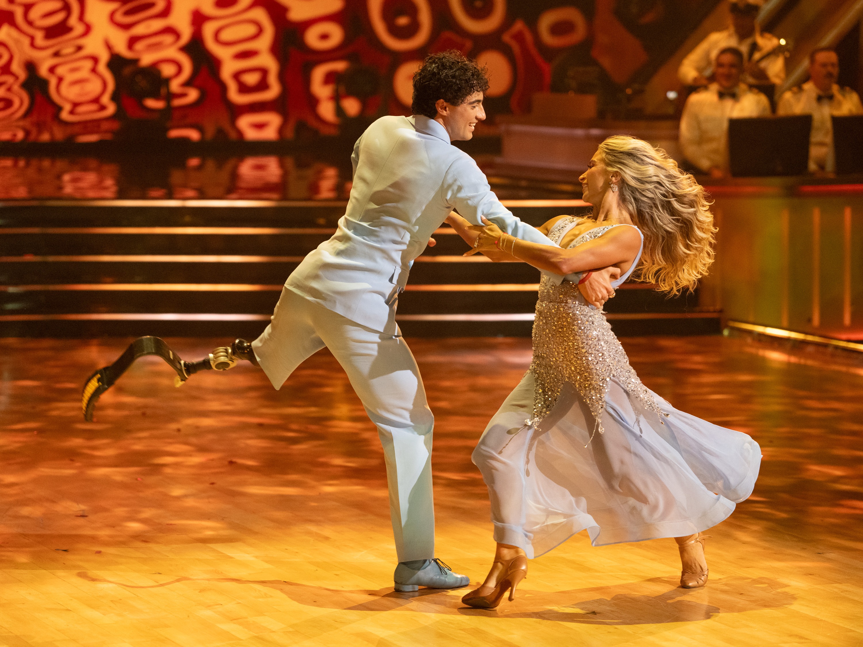 Ottobock Amabassador Ezra Frech with Dancing with the Stars dance partner Daniella Karagach
