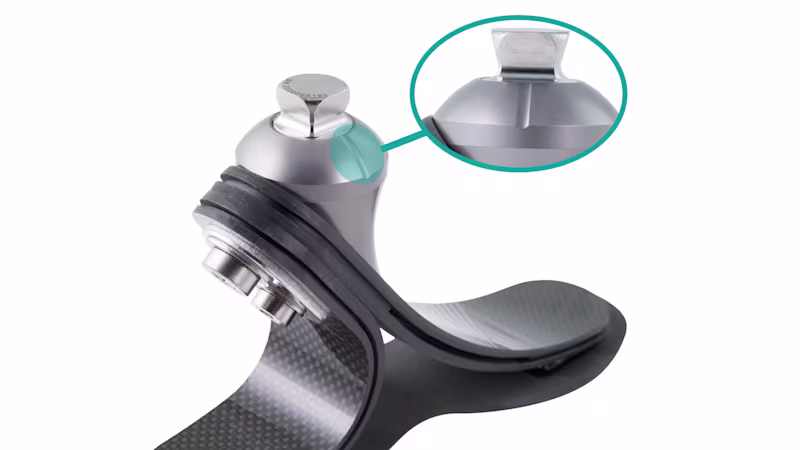 義足足部 1C30トライアス カーボン構造と仕組み 防水