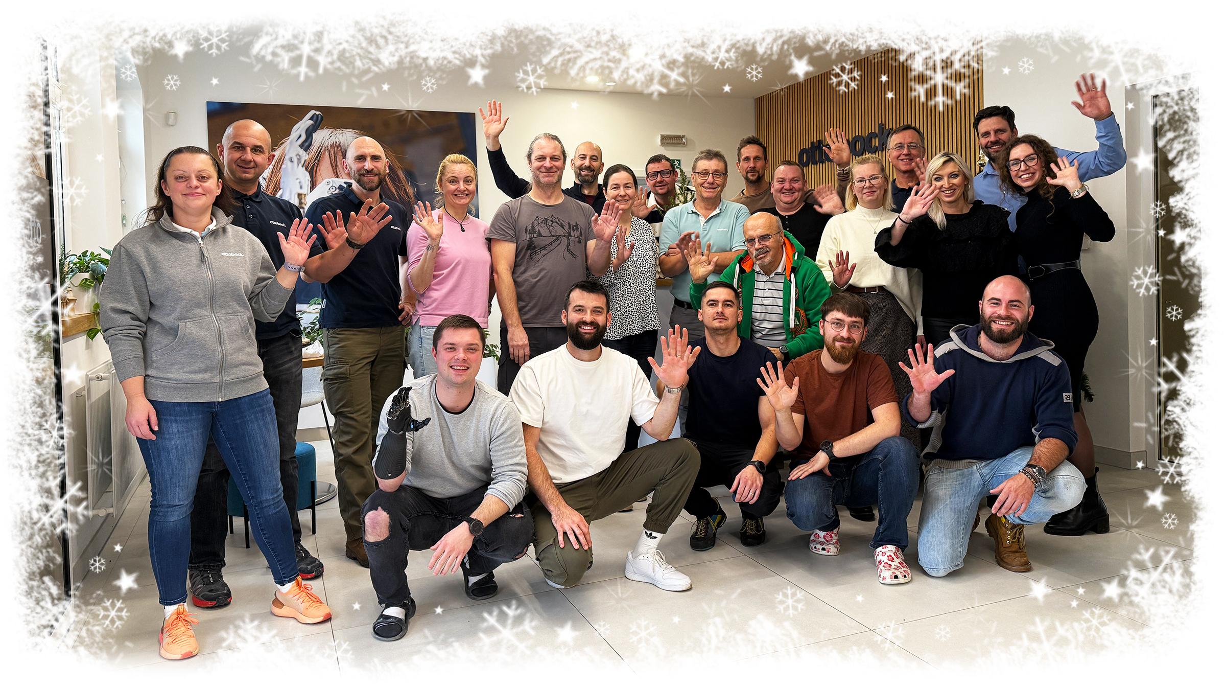 2025-pozdrav-skupinove-foto-ilustrativni-obrazek-2400x1344