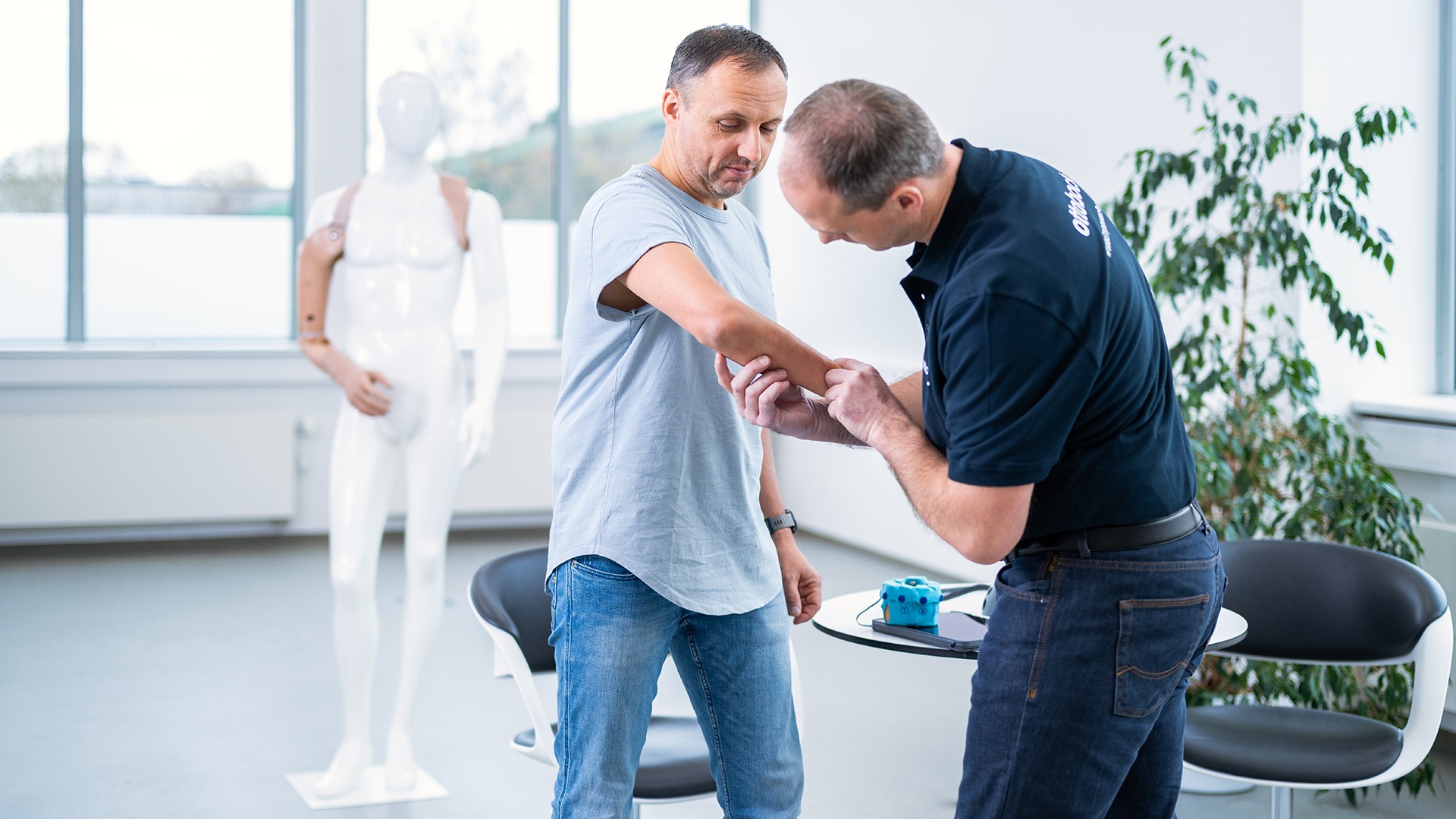 A CPO checks the user’s residual limb.