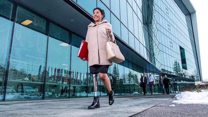 義足 コンピューター制御膝継手 3C98 C-Leg4