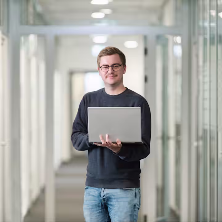 B2B Image Library_Stage_Teaser_Image (US/CA)