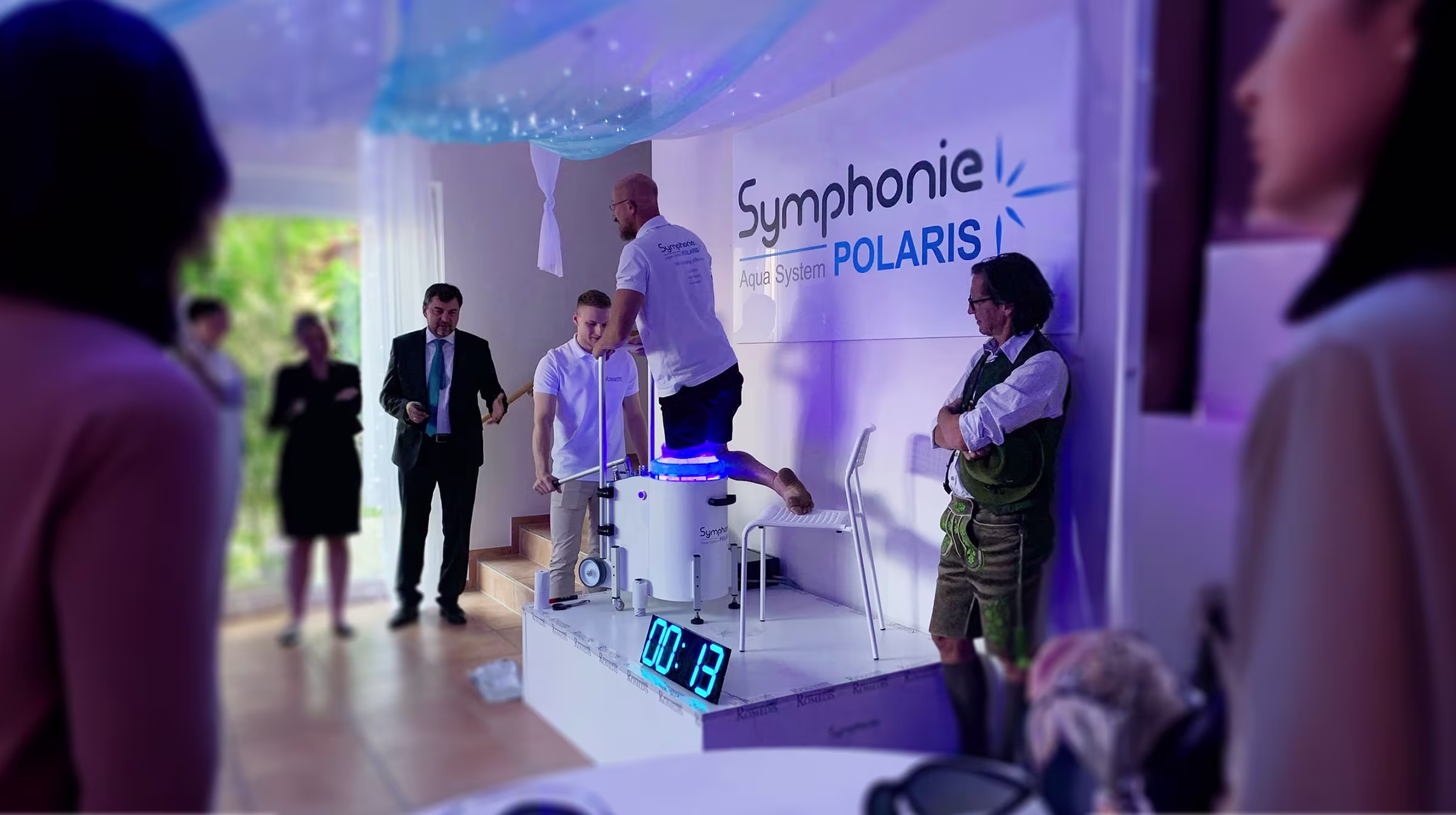 Novinky-a-inovace-v-protetice-2-Aqua-Symphonie-Polaris-2400x1344-1