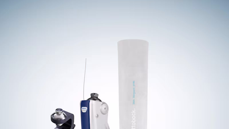 Ottobock Trias foot, Pheon knee, and Skeo Skinguard liner with KISS suspension system.