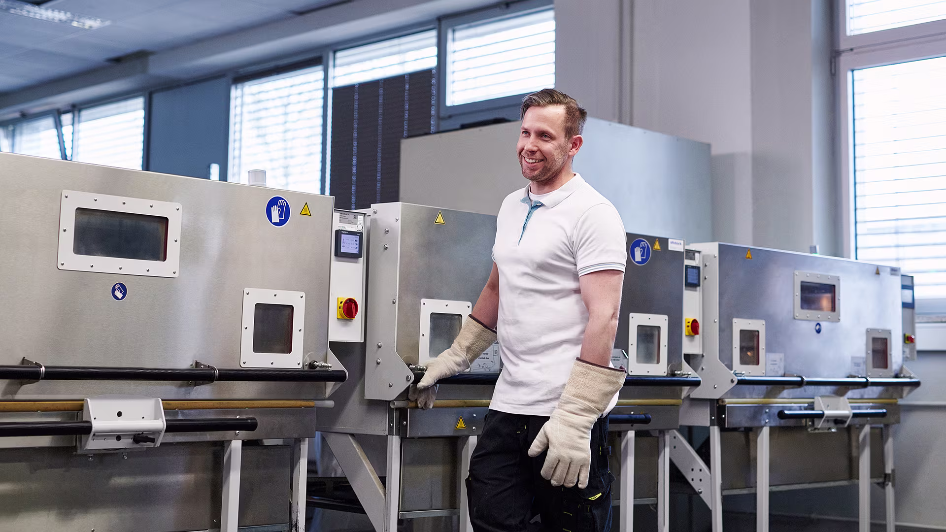 Machinery, Equipment & Tools - Fabrication - Ovens (HQ) 