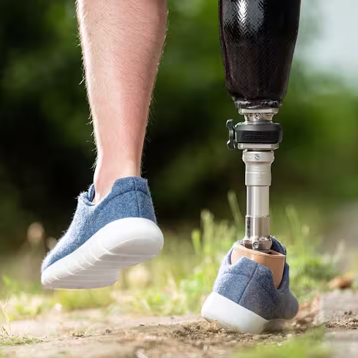 義足足部1C58タレオサイドフレックス カーボン構造 足底接地