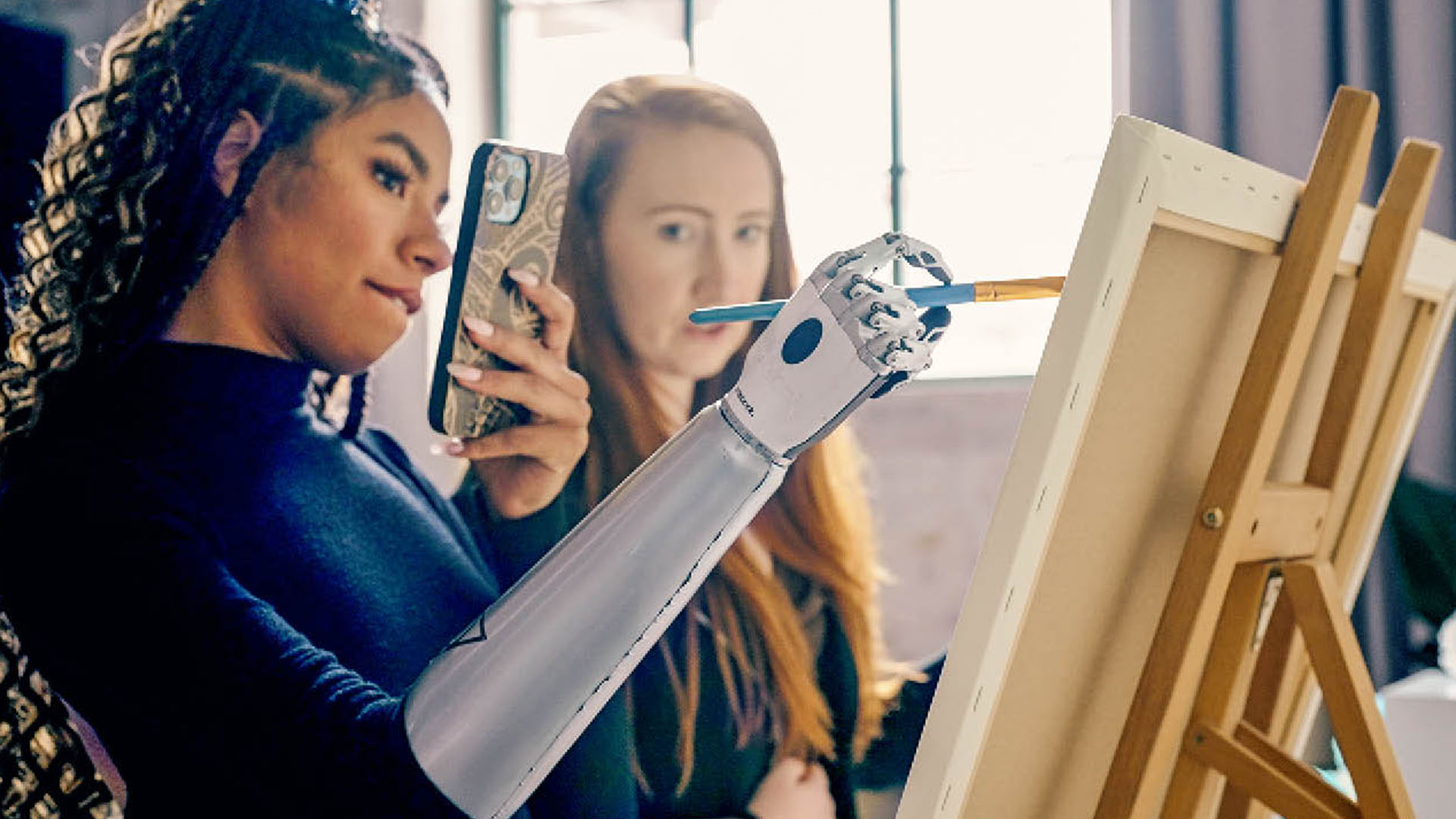 筋電義手8E70 bebionicハンド 3点つまみ