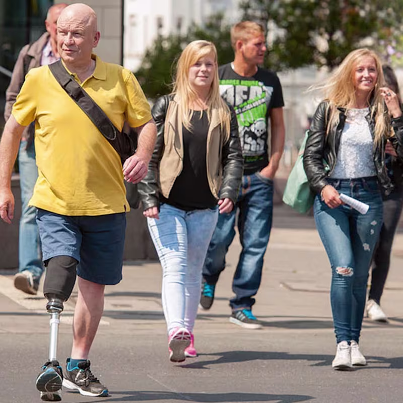 義足懸垂システム 4R220ダイナミックバキュームDVS 下腿義足