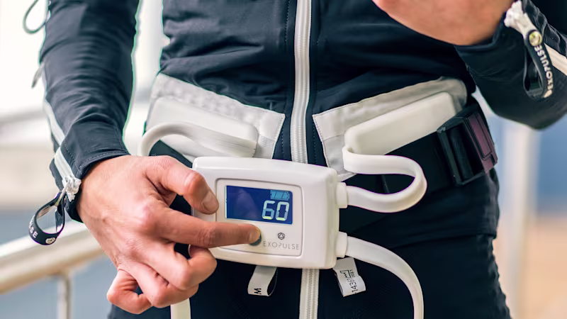 exopulse-mollii-suit