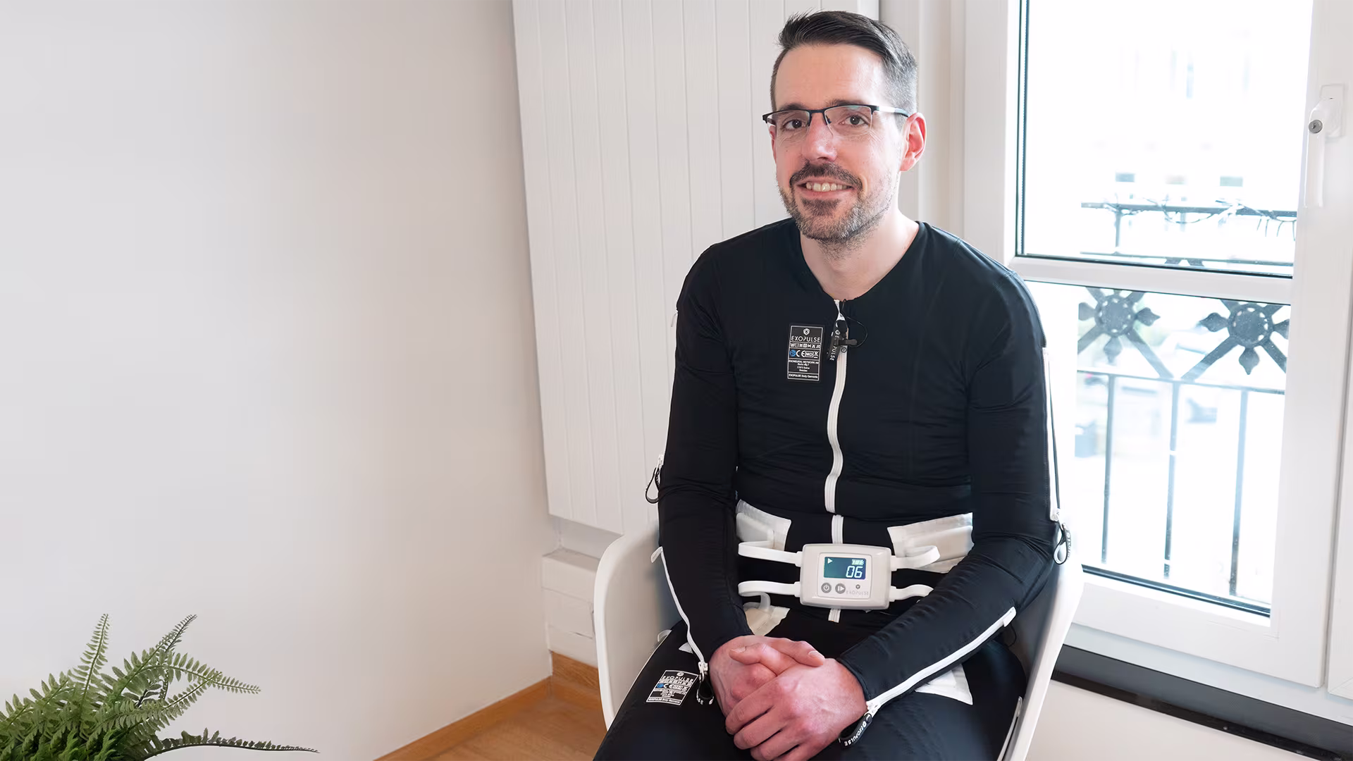 MS Exopulse Mollii Suit Maxi