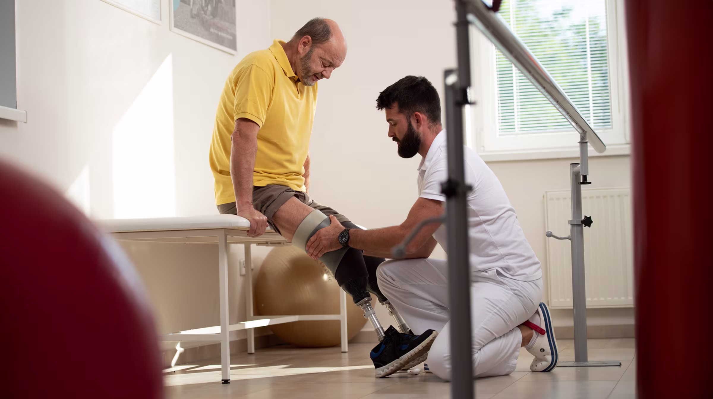 protezy-po-tt-amputaci-1-dil-uvodni-obr-2400x1344