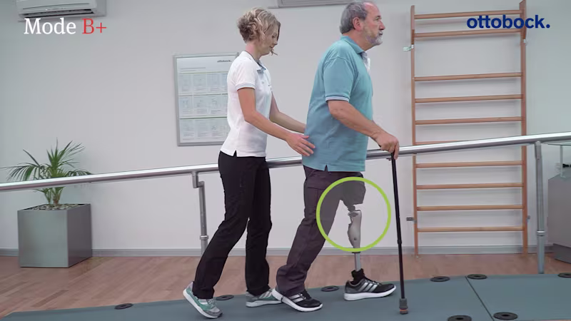 義足コンピューター制御膝継手Kenevoケネボ-歩行トレーニング動画-JA-JP