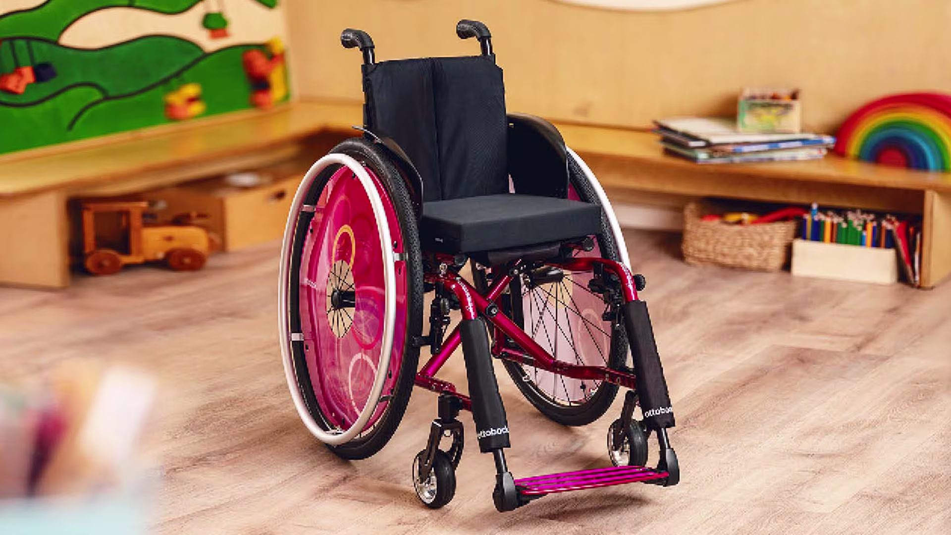 子ども車いす アバンギャルドティーン