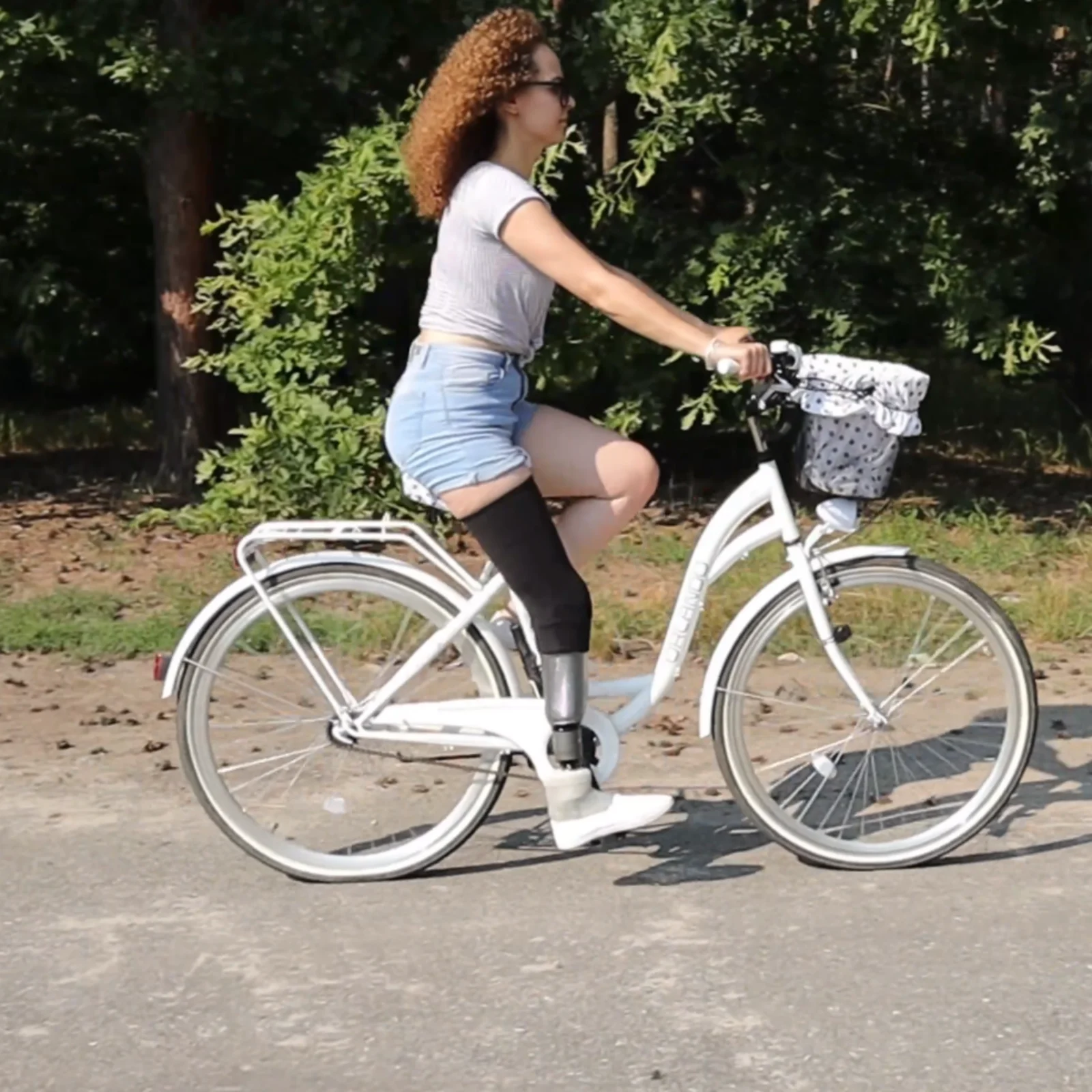 Jazda na rowerze w protezie nogi