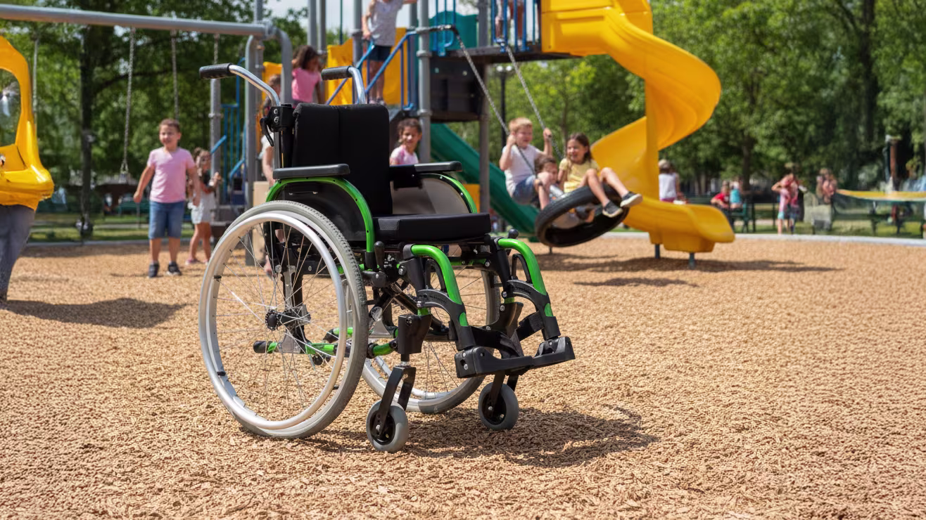 Detský poloaktívny vozík špeciálne upravený na mieru