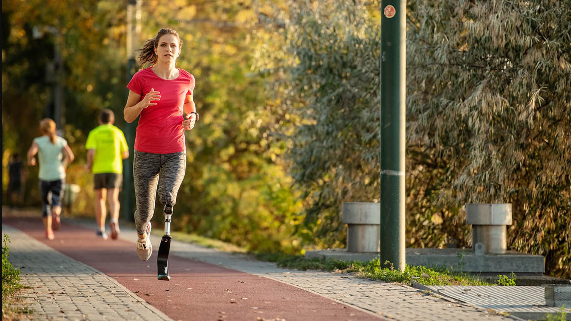 スポーツ義足 1E90/1E91/3S80 スプリンター/ランナー/膝継手 カーボン走行用