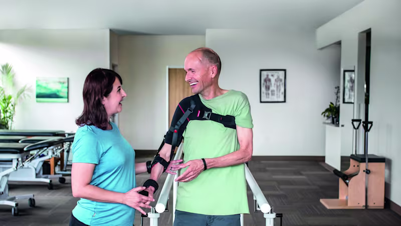 円楽 リハビリ オモニューレクサ