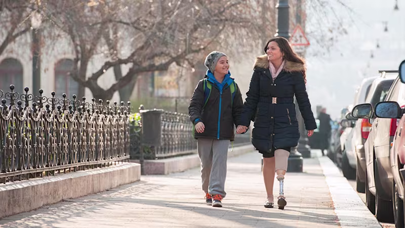 義足懸垂システム 4R220ダイナミックバキュームDVS 下腿義足