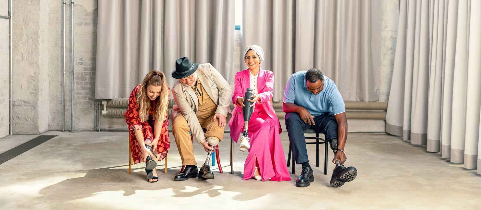 Caleb, utilisateur de Genium X4, surfe sur la vague.