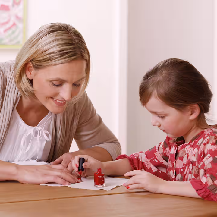 FirstSpiritExport,OBISCM-1557,web_site,sockets,cosmetics,silicone_glove