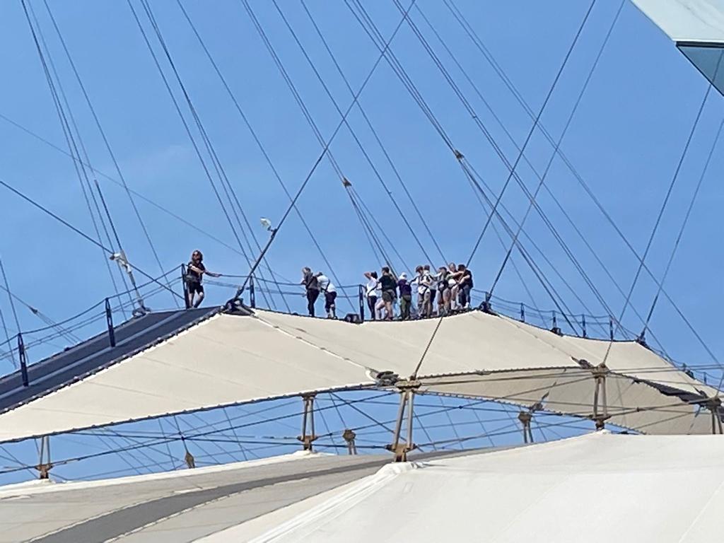 Ottobock C-Leg Experience - O2 Walkover