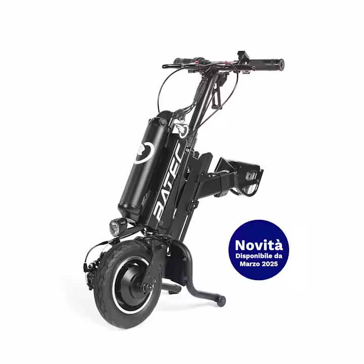 Vista di 3/4 anteriore della nuova handbike Batec Air disponibile da Marzo 2025