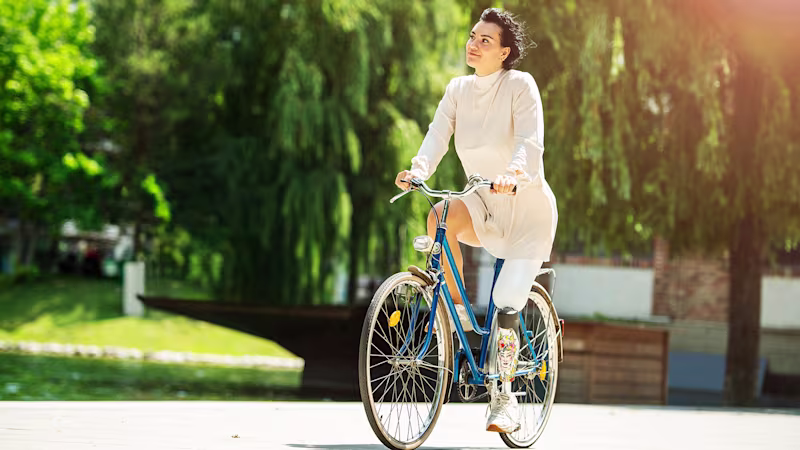 C-Leg: Intuitive Cycling