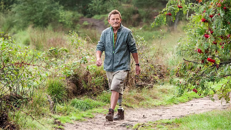 義足 コンピューター制御足部 Meridiumメリディウム 不整路面