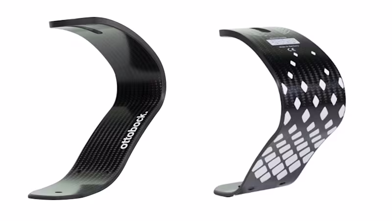 スポーツ義足 1E93/3S80=3 ランナージュニア/膝継手 カーボン走行用・学校・運動会・体育