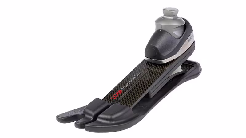 義足足部1C68トリトンサイドフレックス カーボン構造 横傾斜の吸収